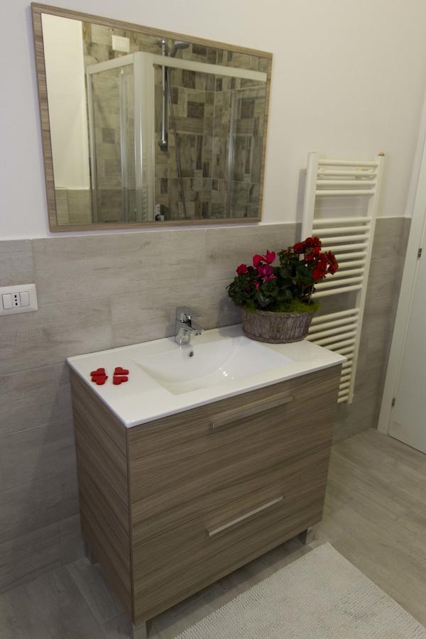 Apartmán Casa Madali' - Nel Borgo Marone Exteriér fotografie